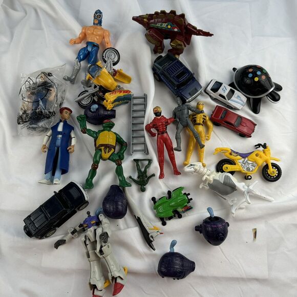 Toy Lot Mixed Action Figures Turtles 1997 Leader Shine Dinosaur 2006 Mirage - Picture 1 of 12
